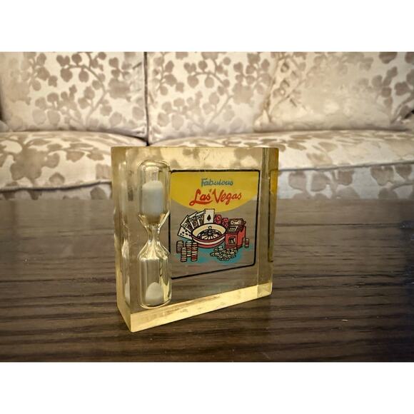 Vintage Fabulous Las Vegas Sandglass Timer Souvenir - 2.25" X 2.25" - Picture 6 of 6